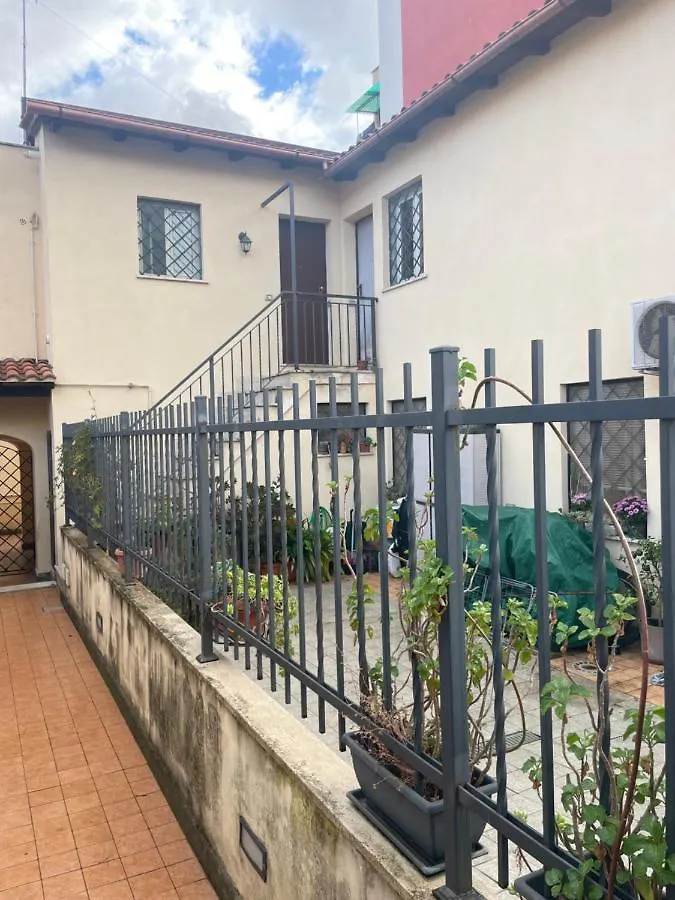 Residenza Niutta- Roma Apartment  Rome